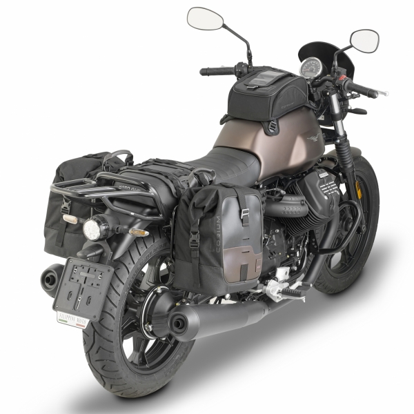 crm103mounted-5205